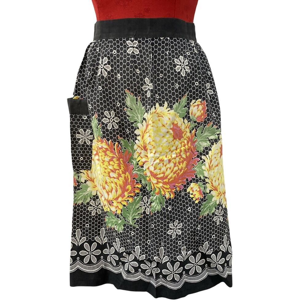 Vintage printed cotton half apron retro mid century floral black white orange